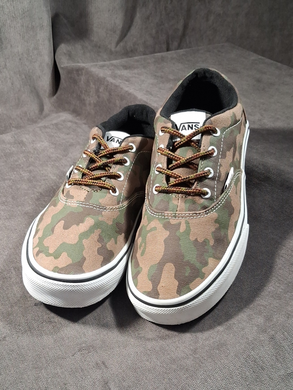 Vans Doheny Khaki Green Brown Camo Canvas Lace Up Sneakers VG- US J4 W5.5